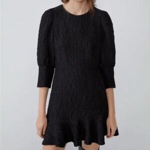 NWT! ZARA BLACK TEXTURED MINI DRESS W/ 3/4 PRINCESS SLEEVES - LADIES SIZE XS